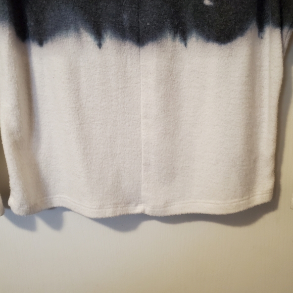 Go Couture Sweater- Grey/White (Size S) - Picture 12 of 14